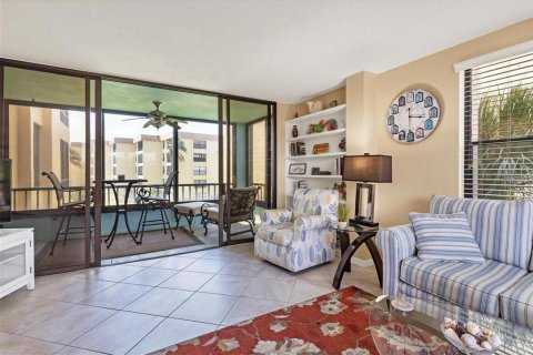 Copropriété à louer à Sarasota, Floride: 2 chambres, 124.3 m2 № 1873124 - photo 3