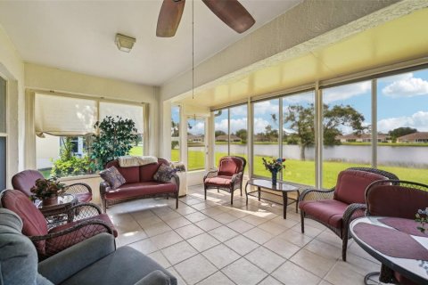 Condo in Sun City Center, Florida, 2 bedrooms  № 1749718 - photo 22