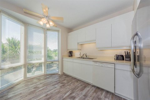 Copropriété à louer à Vero Beach, Floride: 2 chambres, 169.45 m2 № 2098706 - photo 10