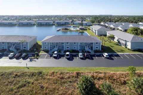 Condominio en venta en Punta Gorda, Florida, 2 dormitorios, 96.99 m2 № 1723895 - foto 2
