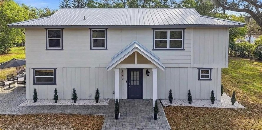 Villa ou maison à Tampa, Floride 4 chambres, 198.44 m2 № 2226581