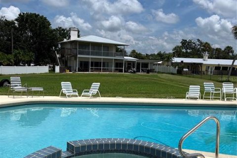 Casa en venta en Ellenton, Florida, 3 dormitorios, 363.25 m2 № 1858448 - foto 6