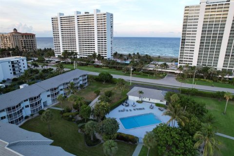Copropriété à vendre à Boca Raton, Floride: 2 chambres, 89.65 m2 № 2261800 - photo 4