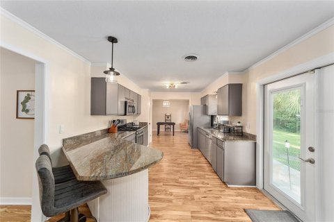 Villa ou maison à vendre à Ocala, Floride: 3 chambres, 231.05 m2 № 2410155 - photo 10