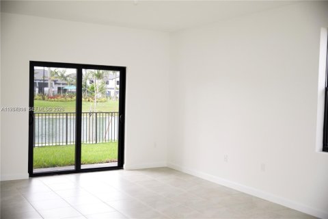 Townhouse in Dania Beach, Florida 3 bedrooms, 161.46 sq.m. № 1995636 - photo 15
