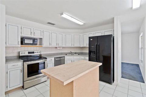 Villa ou maison à vendre à Kissimmee, Floride: 4 chambres, 164.44 m2 № 2226364 - photo 11