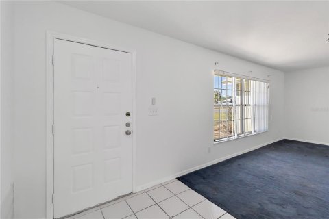 Villa ou maison à vendre à Kissimmee, Floride: 4 chambres, 164.44 m2 № 2226364 - photo 6