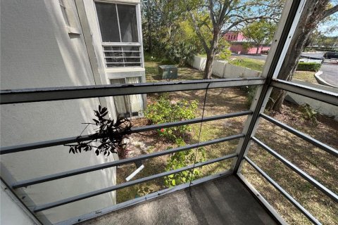 Condo in Bradenton, Florida, 1 bedroom № 2213608 - photo 15
