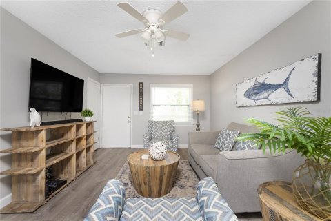 Condominio en alquiler en Englewood, Florida, 2 dormitorios, 80.27 m2 № 1554697 - foto 7