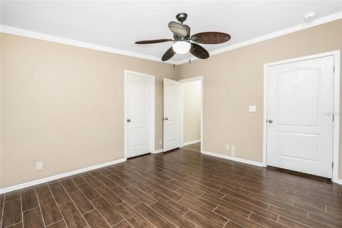 House in Englewood, Florida 4 bedrooms, 244.89 sq.m. № 1824830 - photo 25