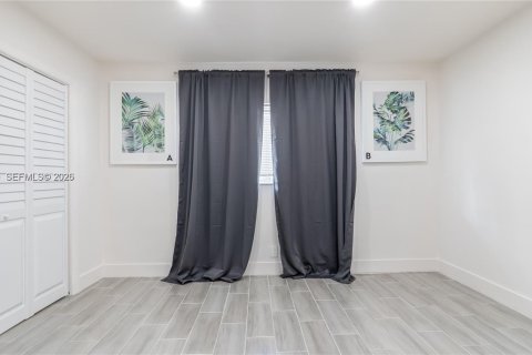 Купить виллу или дом в Форт-Лодердейл, Флорида 4 спальни, 165.83м2, № 2026974 - фото 19