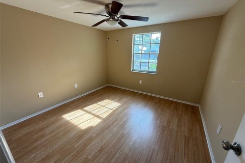 Copropriété à vendre à New Port Richey, Floride: 2 chambres, 77.2 m2 № 1902546 - photo 10