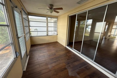 Copropriété à vendre à New Port Richey, Floride: 2 chambres, 77.2 m2 № 1902546 - photo 13
