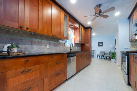 Villa ou maison à vendre à Sarasota, Floride: 3 chambres, 165.92 m2 № 1576399 - photo 14