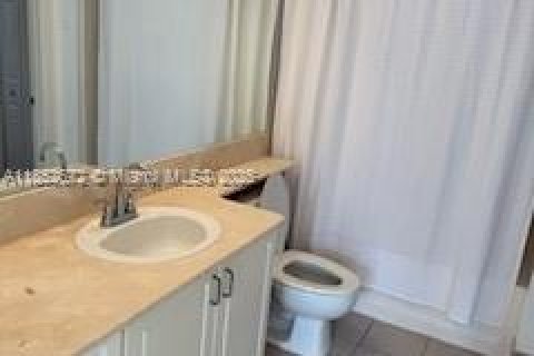 Condominio en alquiler en West Palm Beach, Florida, 1 dormitorio, 70.23 m2 № 1880079 - foto 8