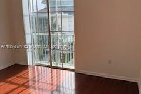 Condominio en alquiler en West Palm Beach, Florida, 1 dormitorio, 70.23 m2 № 1880079 - foto 10