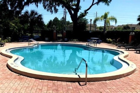 Condo in Winter Park, Florida, 2 bedrooms  № 1827986 - photo 24