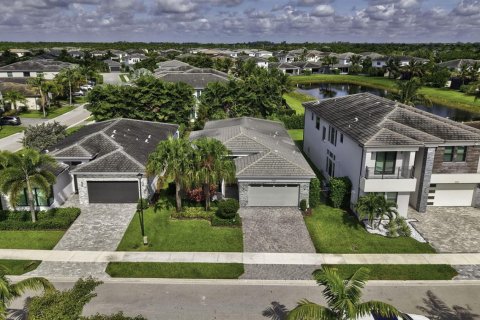 Villa ou maison à vendre à Boca Raton, Floride: 3 chambres, 208.1 m2 № 2185404 - photo 2