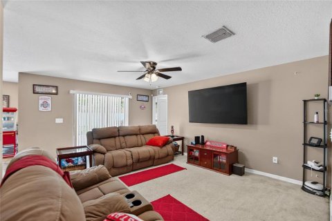 Casa en venta en Wimauma, Florida, 3 dormitorios, 130.16 m2 № 2384093 - foto 9