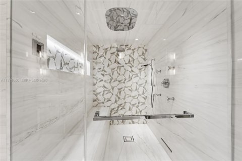 Condominio en venta en Miami Beach, Florida, 3 dormitorios, 160.26 m2 № 2185823 - foto 15