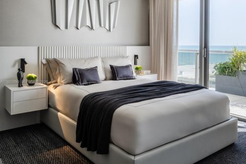 Condominio en venta en Miami Beach, Florida, 3 dormitorios, 160.26 m2 № 2185823 - foto 18