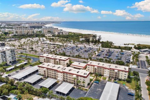 Copropriété à vendre à Siesta Key, Floride: 2 chambres, 69.96 m2 № 2228440 - photo 28