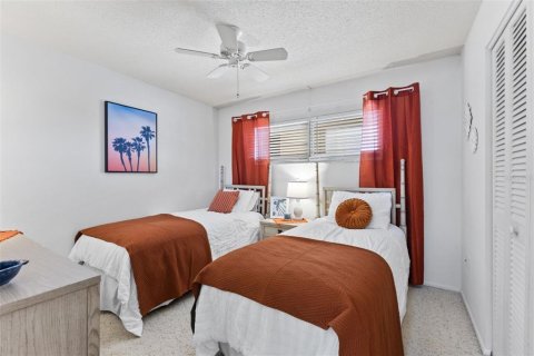 Copropriété à vendre à Siesta Key, Floride: 2 chambres, 69.96 m2 № 2228440 - photo 19