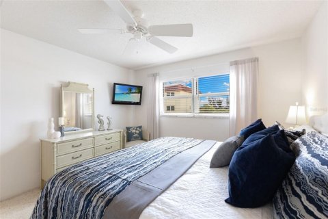 Copropriété à vendre à Siesta Key, Floride: 2 chambres, 69.96 m2 № 2228440 - photo 17