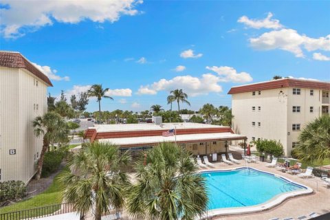 Copropriété à vendre à Siesta Key, Floride: 2 chambres, 69.96 m2 № 2228440 - photo 25