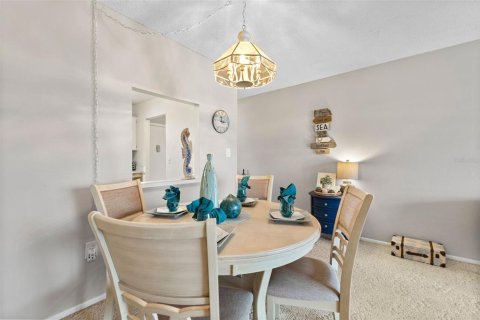 Copropriété à vendre à Siesta Key, Floride: 2 chambres, 69.96 m2 № 2228440 - photo 15