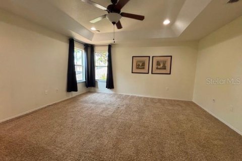 House in Orlando, Florida 3 bedrooms, 207.26 sq.m. № 2221177 - photo 22