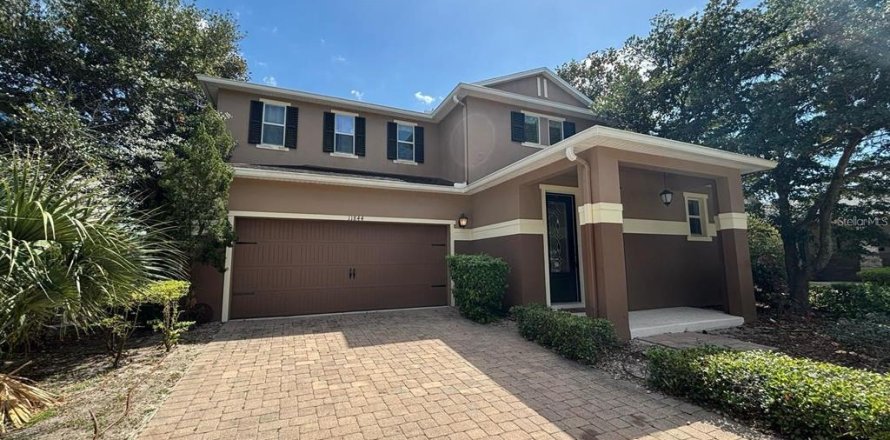 House in Orlando, Florida 3 bedrooms, 207.26 sq.m. № 2221177