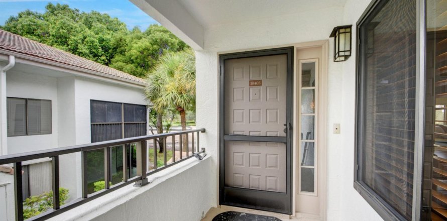 Condo in Delray Beach, Florida, 2 bedrooms № 587206
