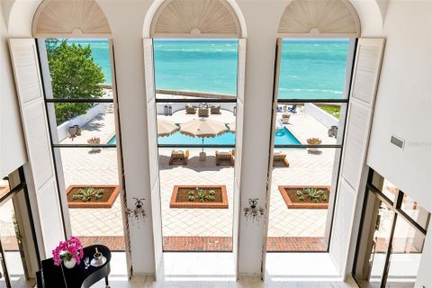 House in Sarasota, Florida 6 bedrooms, 851.17 sq.m. № 2232541 - photo 23