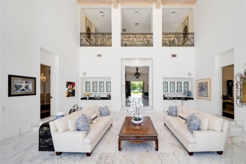 House in Sarasota, Florida 6 bedrooms, 851.17 sq.m. № 2232541 - photo 19