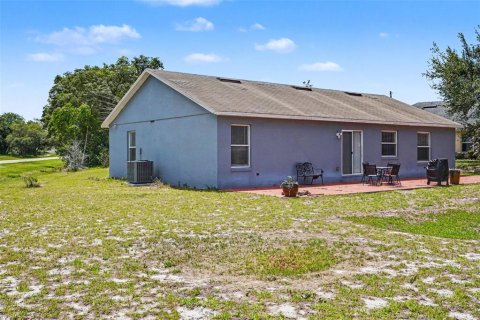 Villa ou maison à vendre à Kissimmee, Floride: 4 chambres, 151.62 m2 № 2142726 - photo 26