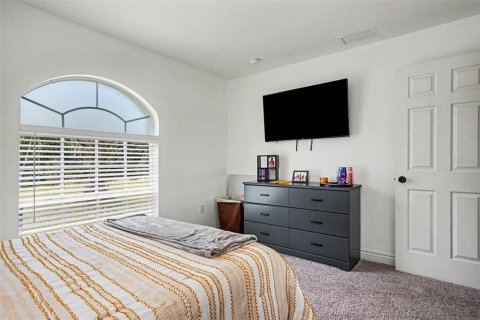 Villa ou maison à vendre à Kissimmee, Floride: 4 chambres, 151.62 m2 № 2142726 - photo 19