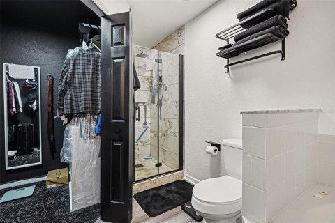 Villa ou maison à vendre à Kissimmee, Floride: 4 chambres, 151.62 m2 № 2142726 - photo 23