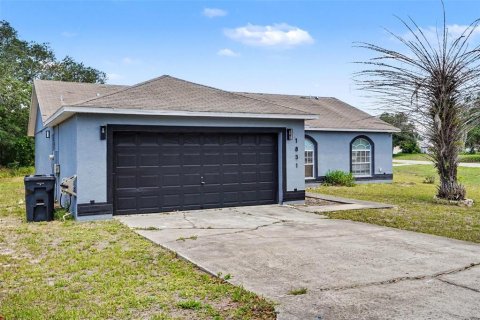 Villa ou maison à vendre à Kissimmee, Floride: 4 chambres, 151.62 m2 № 2142726 - photo 2
