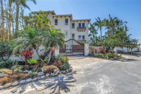 Villa ou maison à vendre à Sarasota, Floride: 4 chambres, 513.94 m2 № 1551625 - photo 15
