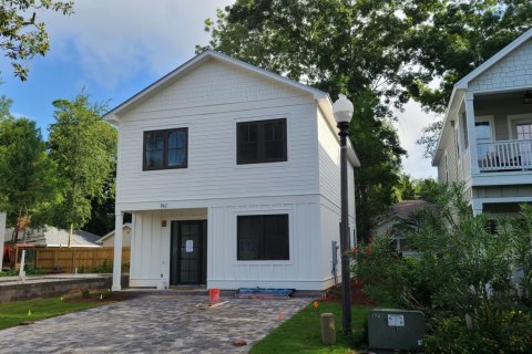 Снять в аренду виллу или дом в Санта Роза Бич, Флорида 3 спальни, 172.89м2, № 558528 - фото 1