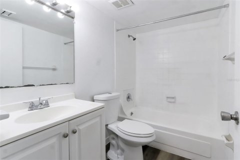 Купить кондоминиум в Орландо, Флорида 3 комнаты, 67.63м2, № 1901413 - фото 12