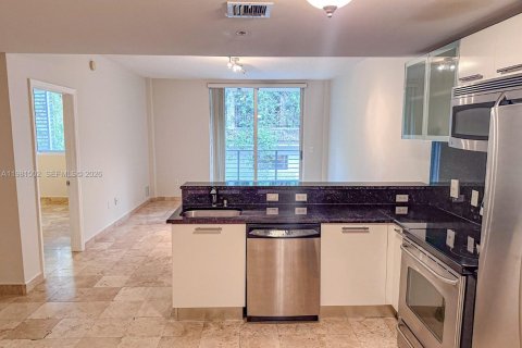 Снять в аренду кондоминиум в Майами, Флорида 1 спальня, 73.39м2, № 2043359 - фото 2