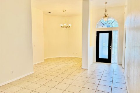 Villa ou maison à vendre à Tarpon Springs, Floride: 4 chambres, 179.49 m2 № 2227854 - photo 5