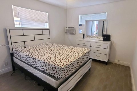Immobilier commercial à vendre à Fort Lauderdale, Floride: 141.49 m2 № 1472311 - photo 29