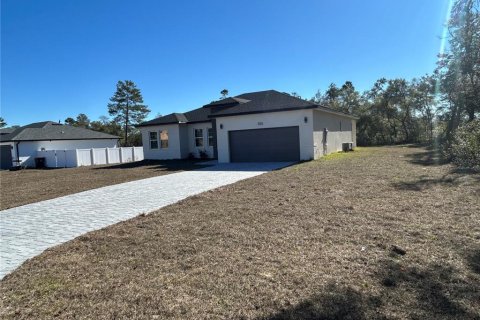 Villa ou maison à vendre à Ocala, Floride: 4 chambres, 176.14 m2 № 2329095 - photo 3