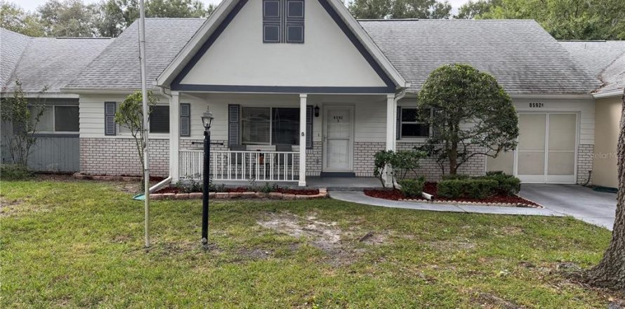 Villa ou maison à Ocala, Floride 2 chambres, 142.14 m2 № 2407097
