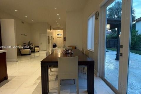 Casa en venta en Doral, Florida, 3 dormitorios, 182.83 m2 № 1982203 - foto 12