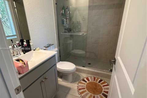 Townhouse in Homestead, Florida 3 bedrooms, 120.96 sq.m. № 2067691 - photo 23