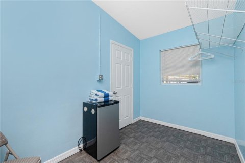 Casa en venta en Port Charlotte, Florida, 3 dormitorios, 123 m2 № 1670028 - foto 24